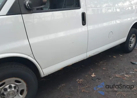 2013 Chevrolet Express 2500 Work Van из США, поврежденный, VIN 1GCWGFFA2D1167078